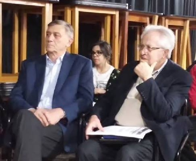 Evalúan clausurar el Puerto Regasificador